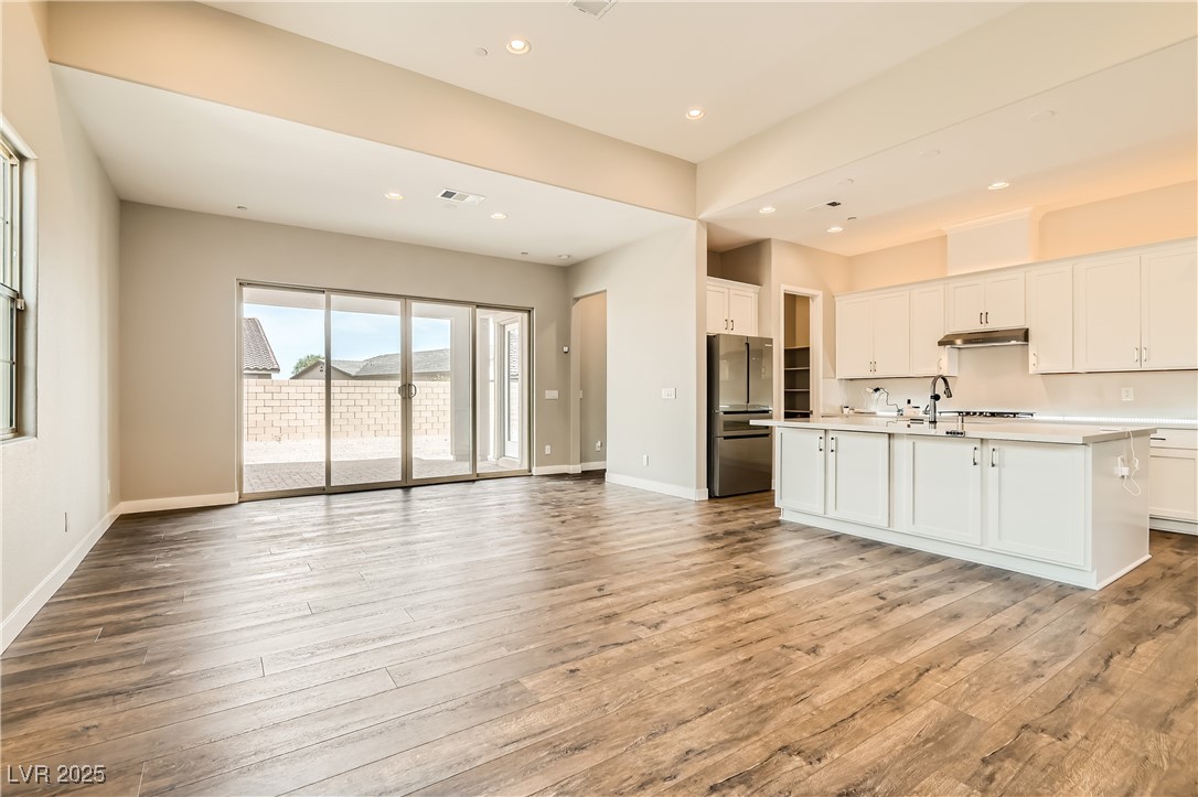 728 Omaggio Place Property Photo 17