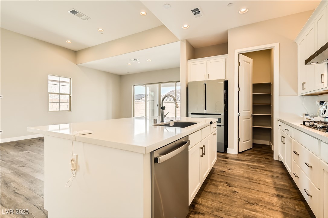 728 Omaggio Place Property Photo 19