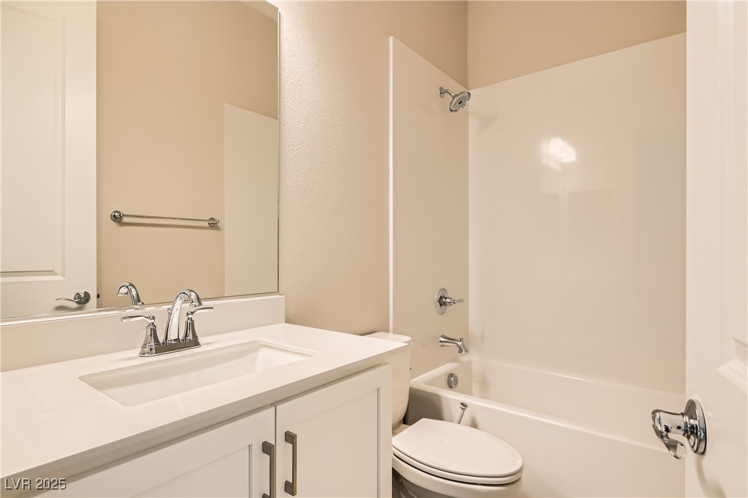 728 Omaggio Place Property Photo 48