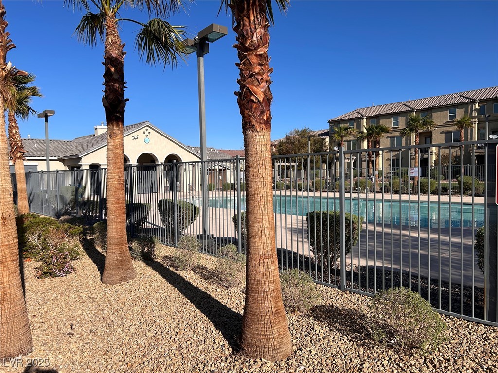 4561 Woolcomber Street Property Photo 1