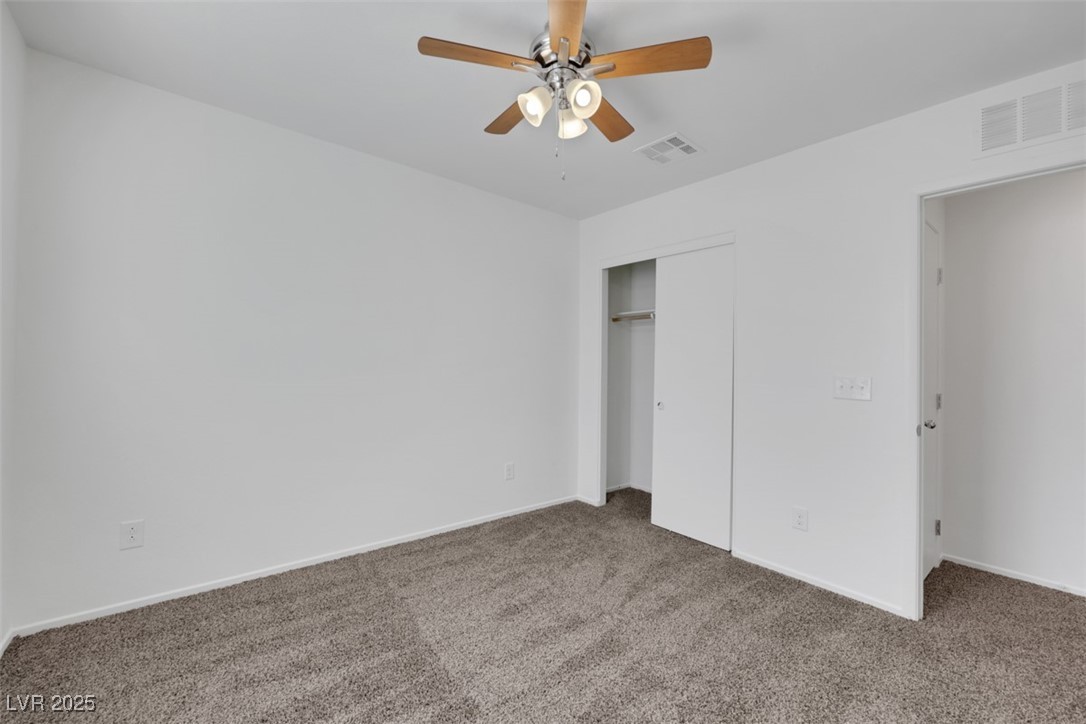 4561 Woolcomber Street Property Photo 13