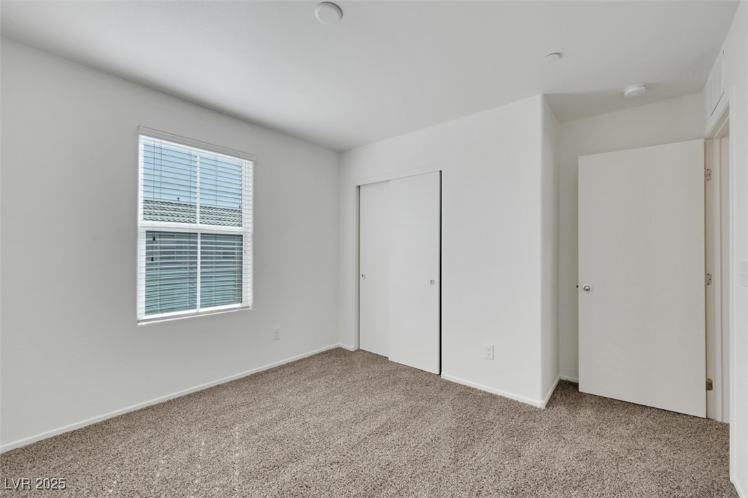 4561 Woolcomber Street Property Photo 18