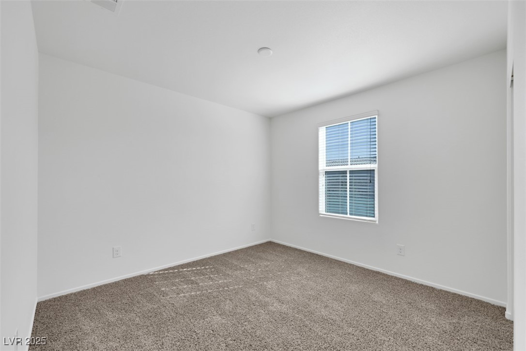 4561 Woolcomber Street Property Photo 19