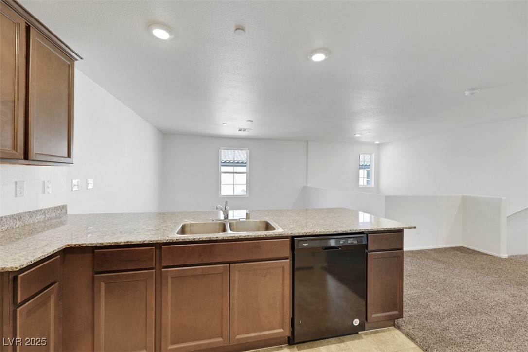 4561 Woolcomber Street Property Photo 21