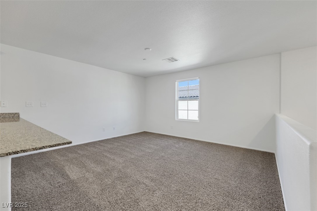 4561 Woolcomber Street Property Photo 25
