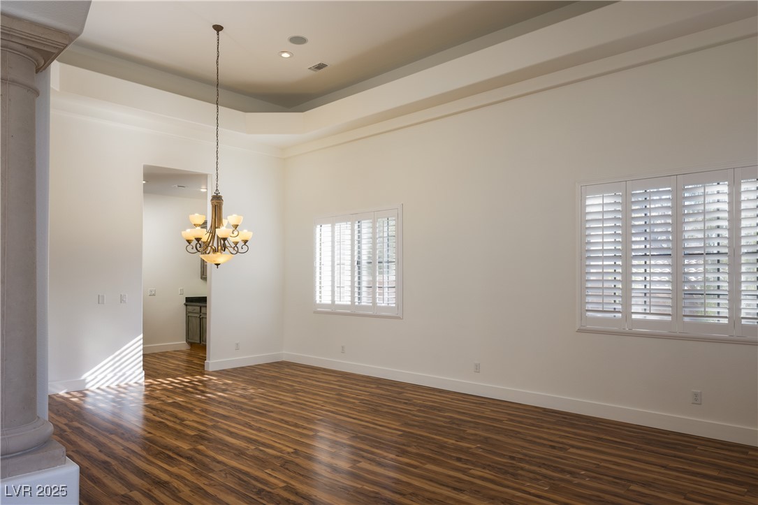 9904 Moonridge Court Property Photo 10