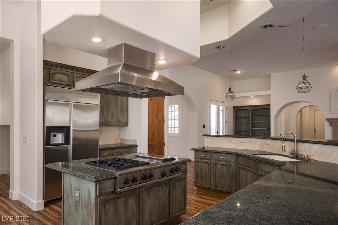 9904 Moonridge Court Property Photo 19