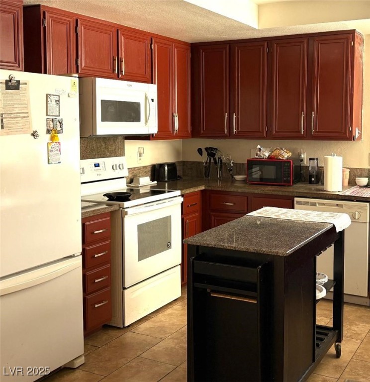 2569 Malabar Avenue Property Photo 6