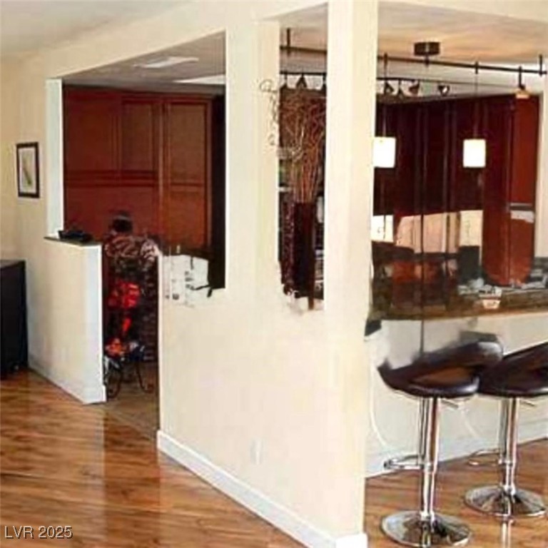 2569 Malabar Avenue Property Photo 8