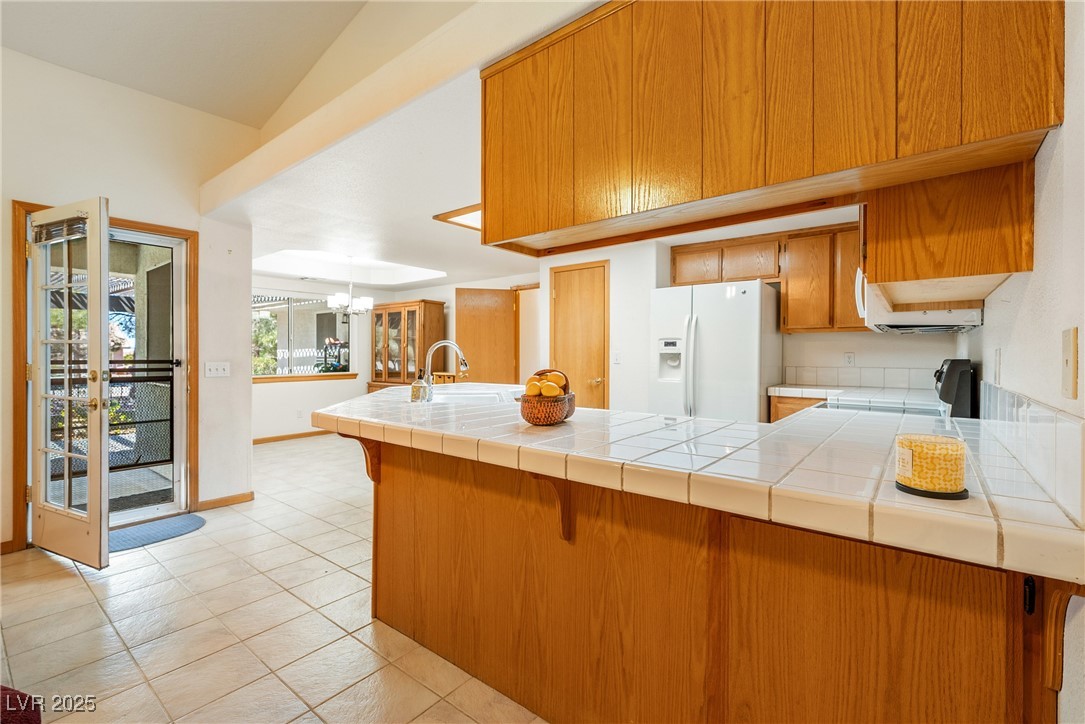 2040 Tucuman Avenue Property Photo 14