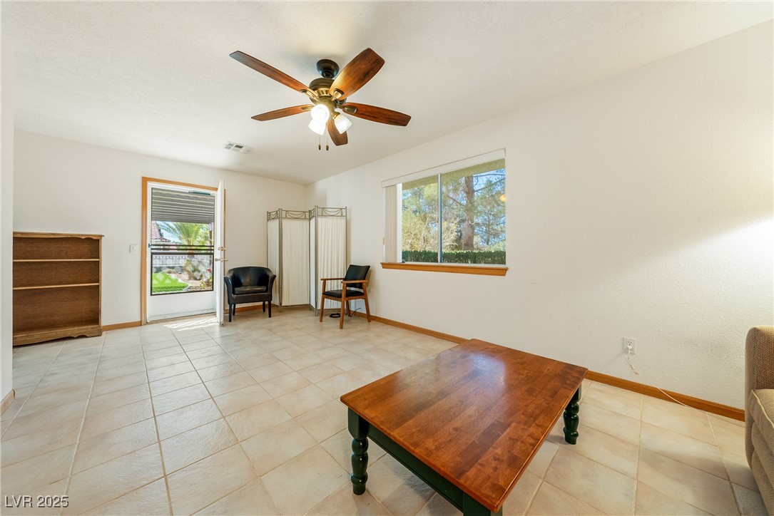 2040 Tucuman Avenue Property Photo 15