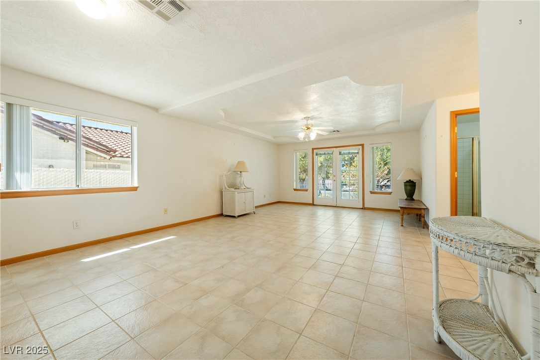 2040 Tucuman Avenue Property Photo 26