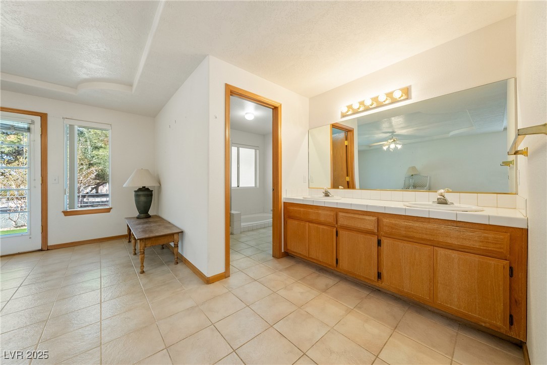 2040 Tucuman Avenue Property Photo 30