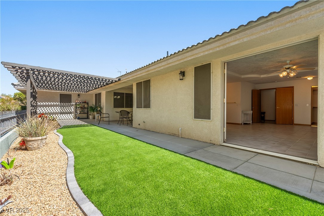 2040 Tucuman Avenue Property Photo 44