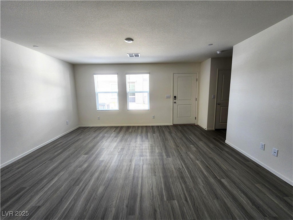 9476 Peaceful River Avenue Property Photo 15