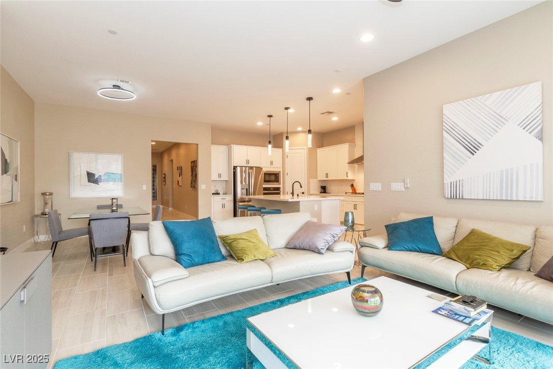 10943 Doresta Avenue Property Photo 19