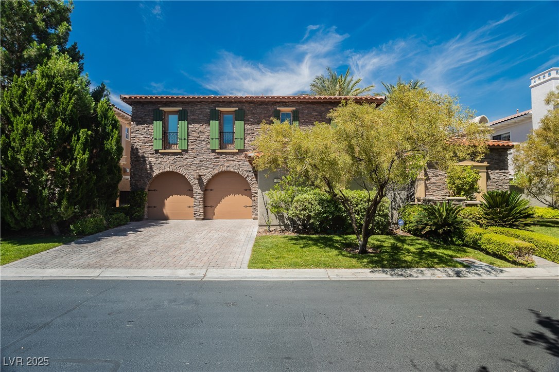 12097 Oakland Hills Drive Property Photo