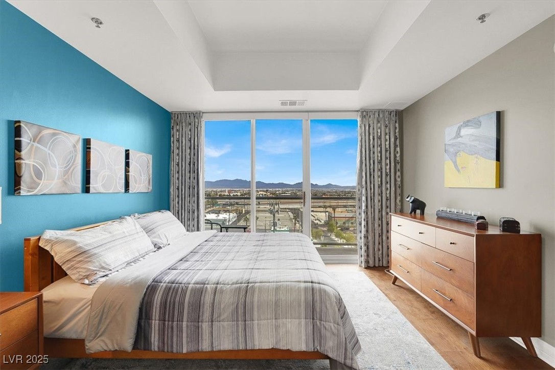 150 Las Vegas Boulevard 918 Property Photo 14