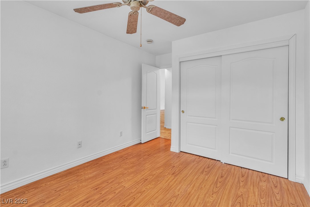 5513 Oakview Falls Court Property Photo 10