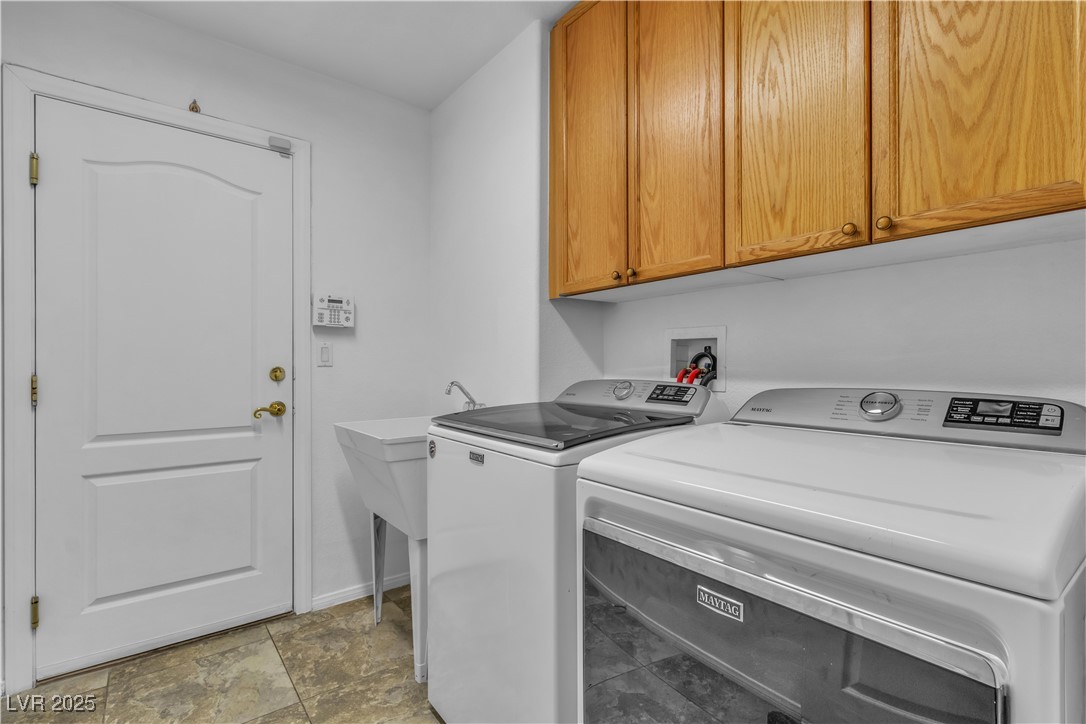 5513 Oakview Falls Court Property Photo 26