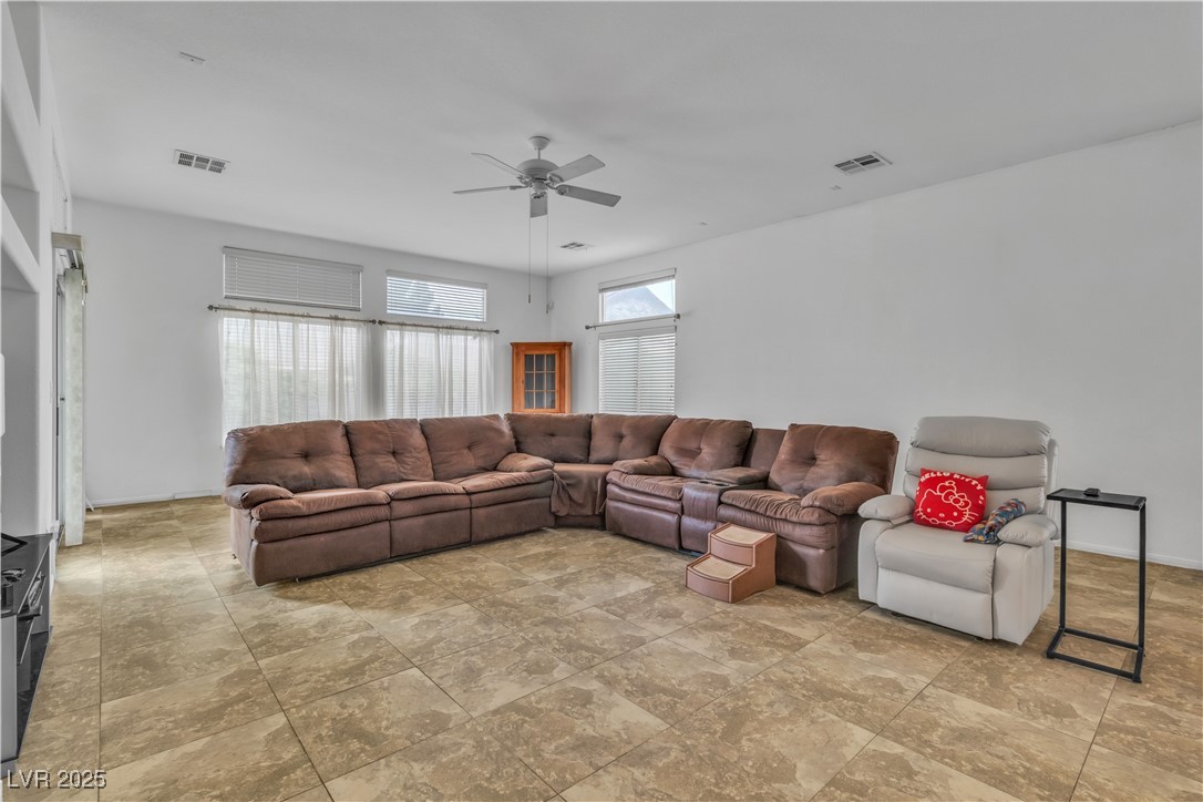 5513 Oakview Falls Court Property Photo 35