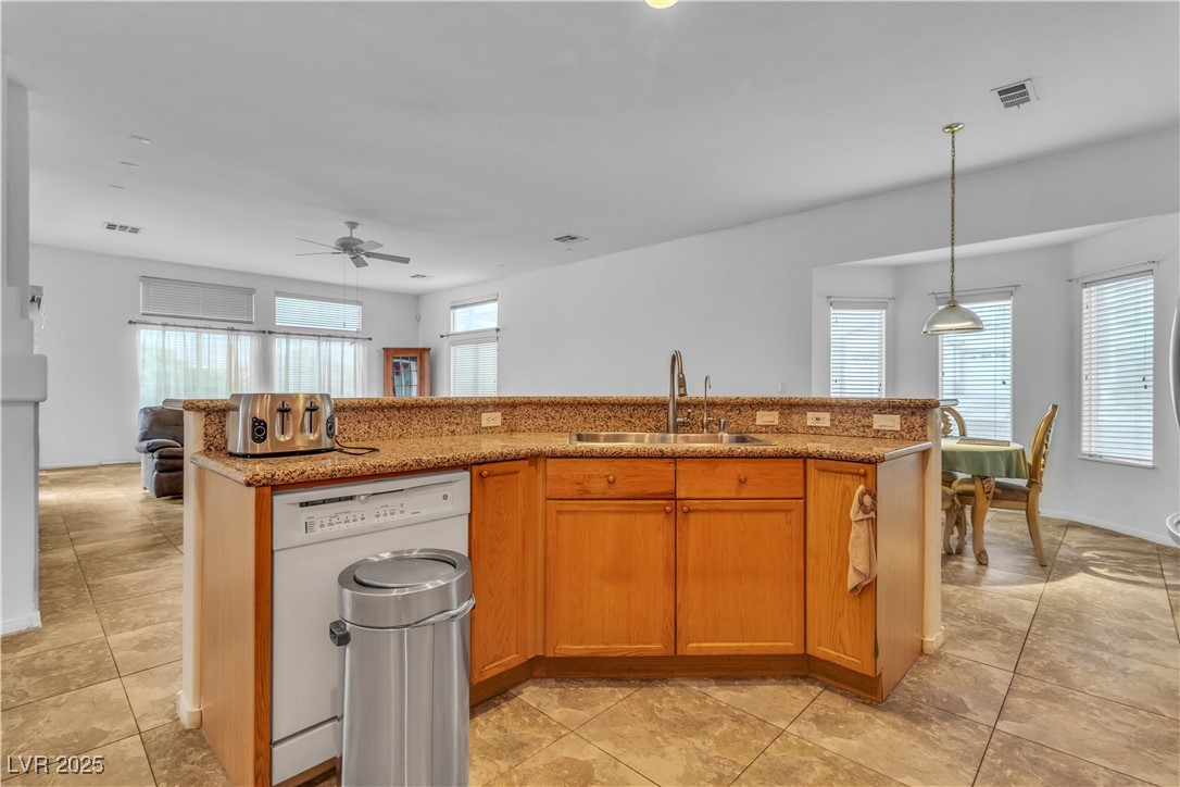 5513 Oakview Falls Court Property Photo 38