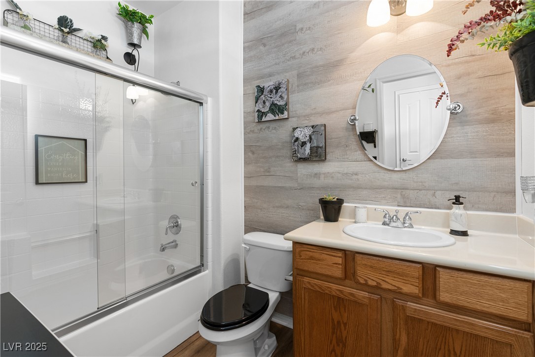 2606 Crested Butte Street Property Photo 8