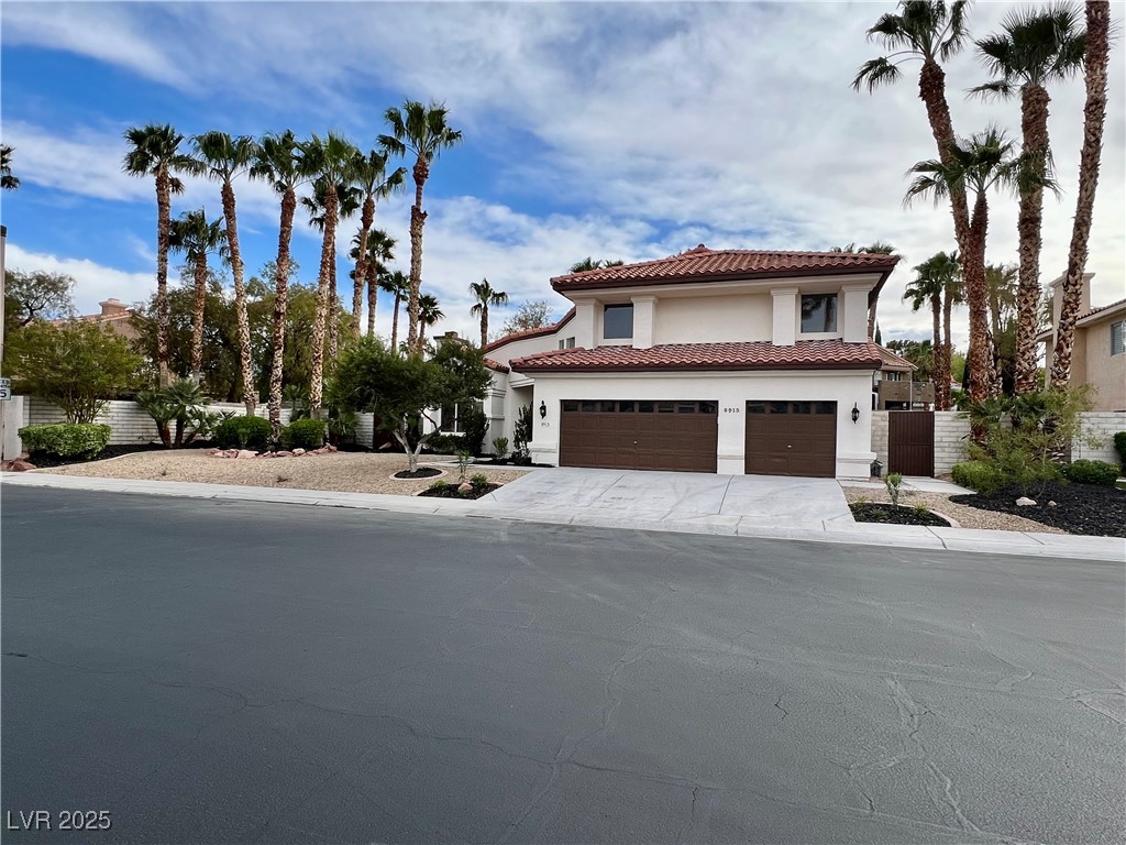 8913 Saint Pierre Drive Property Photo 7