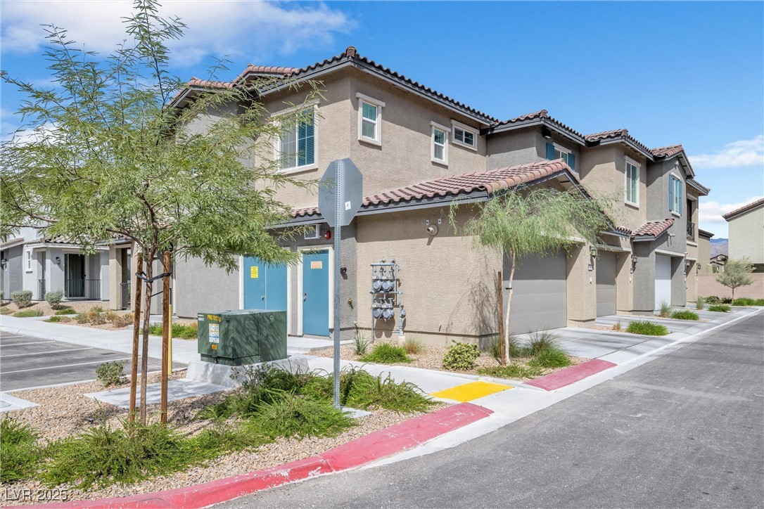 7364 North Decatur Boulevard 4 Property Photo 9