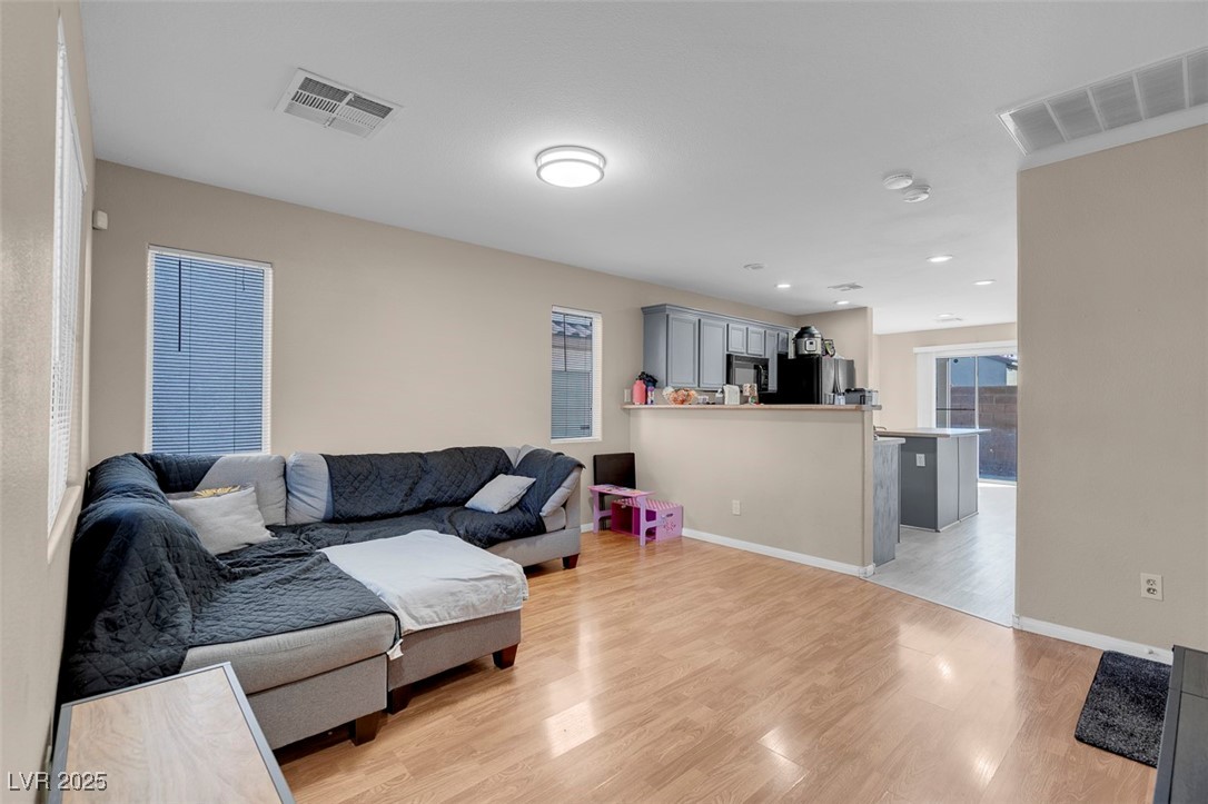 6461 Karlsen Court Property Photo 1