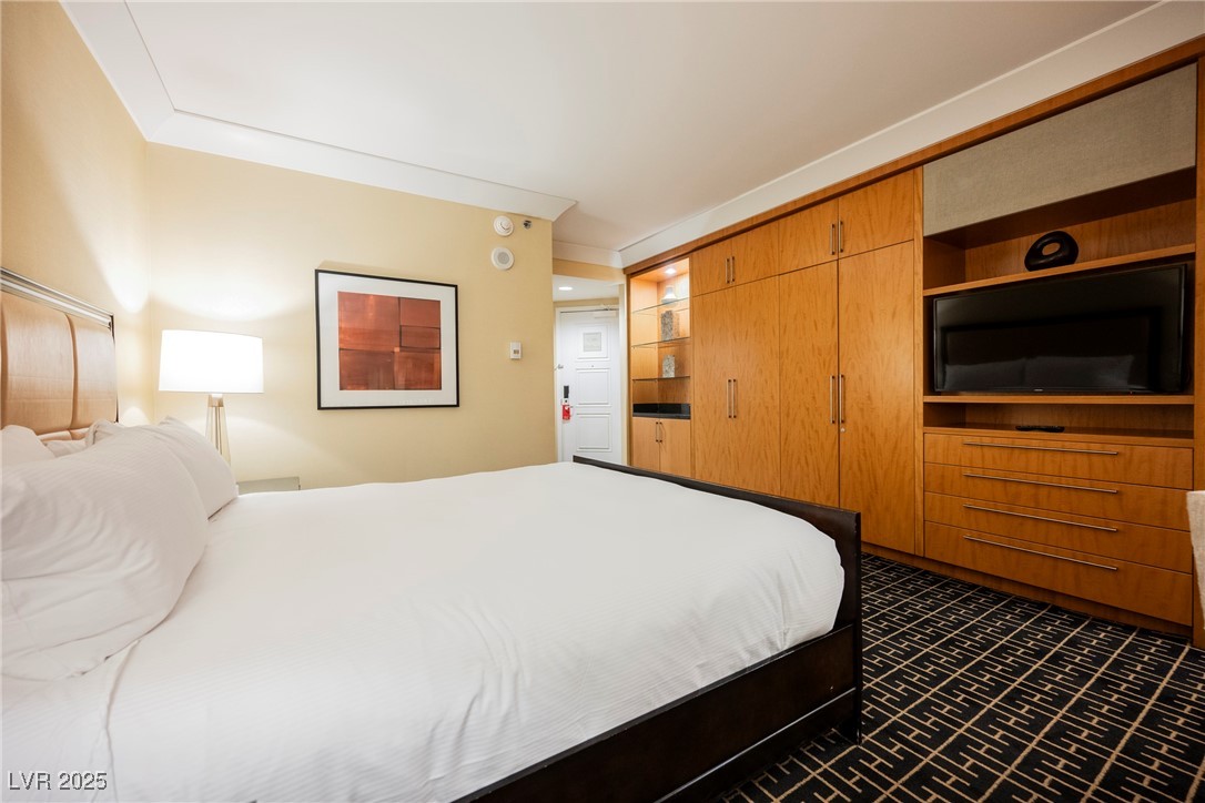 2000 North Fashion Show Drive 4301 Property Photo 9