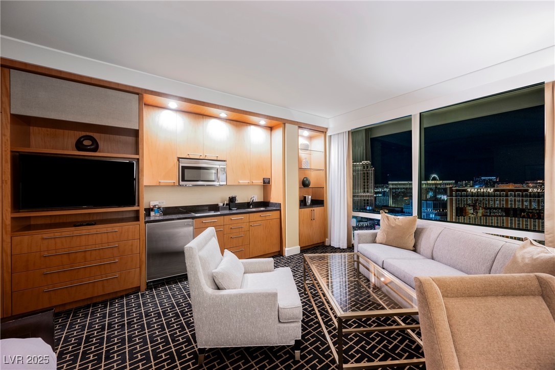 2000 North Fashion Show Drive 4301 Property Photo 11