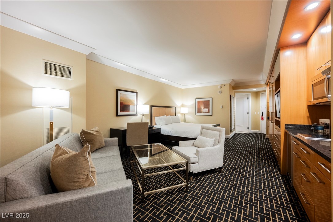 2000 North Fashion Show Drive 4301 Property Photo 13