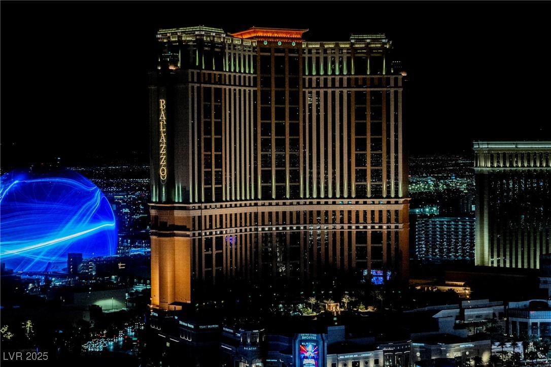 2000 North Fashion Show Drive 4301 Property Photo 34