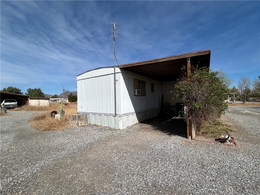 300 North Murphy Street Property Photo 7