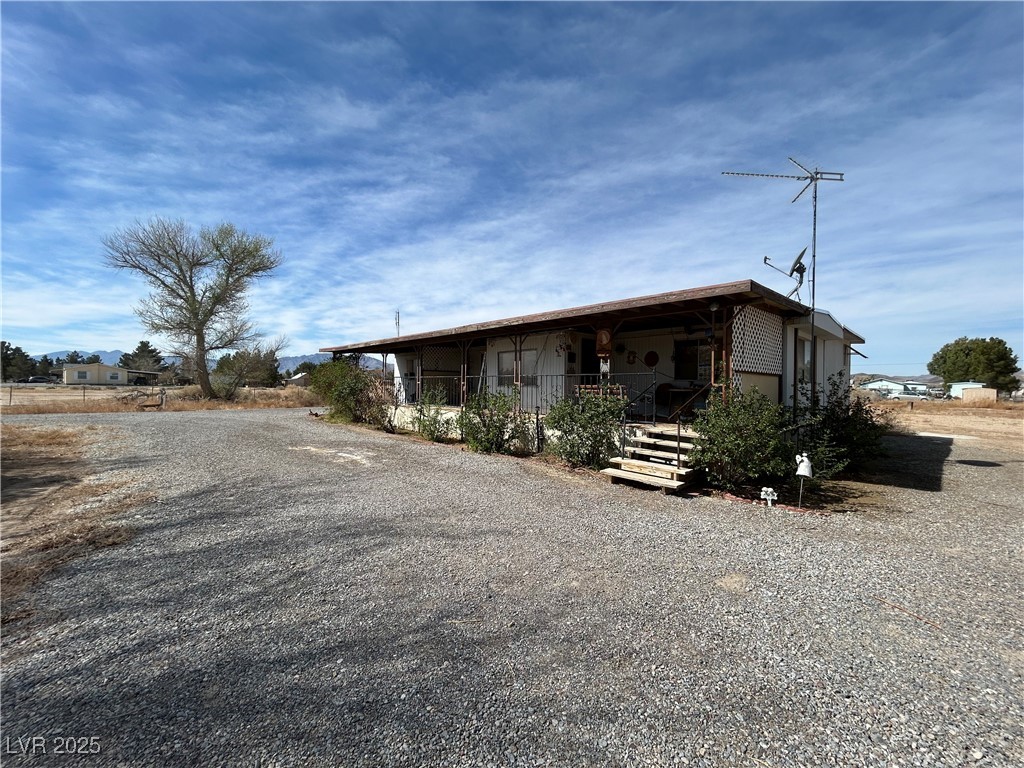 300 North Murphy Street Property Photo 25