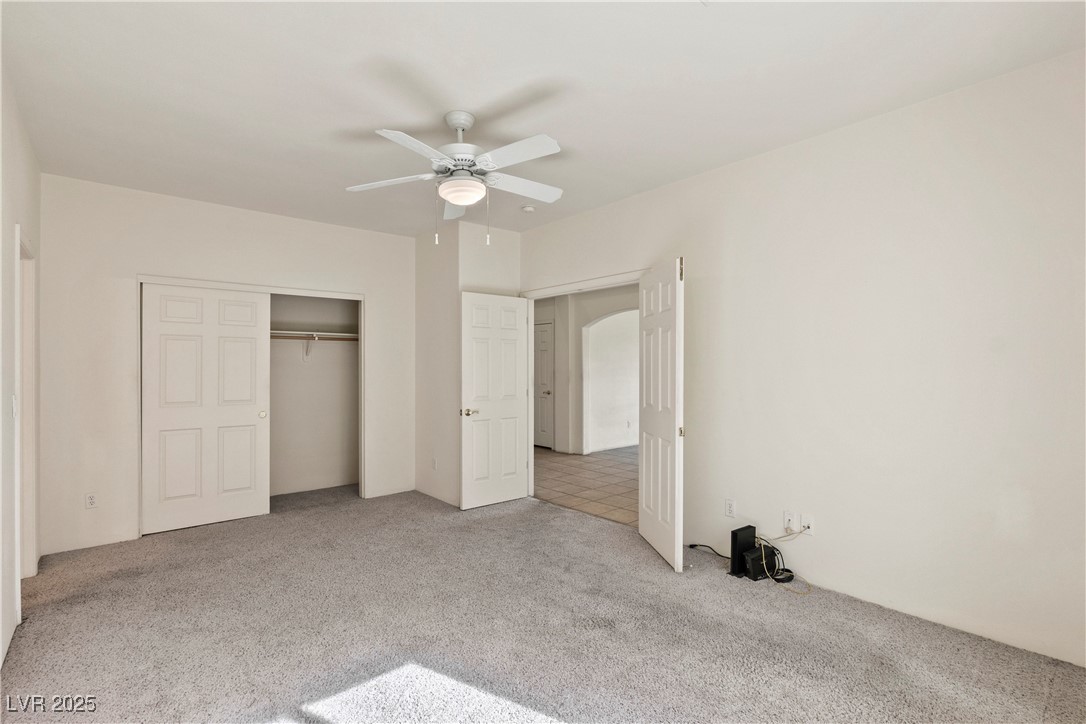 1233 Golf Club Drive Property Photo 6