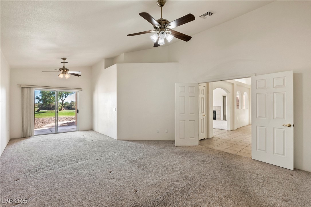 1233 Golf Club Drive Property Photo 17