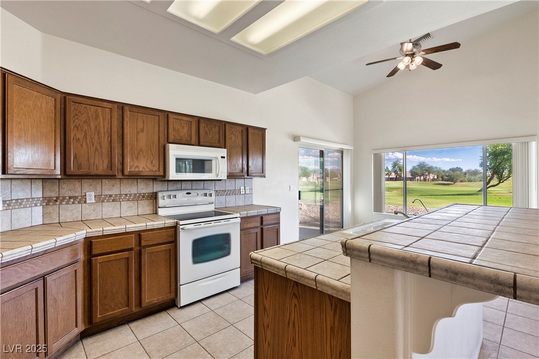 1233 Golf Club Drive Property Photo 31