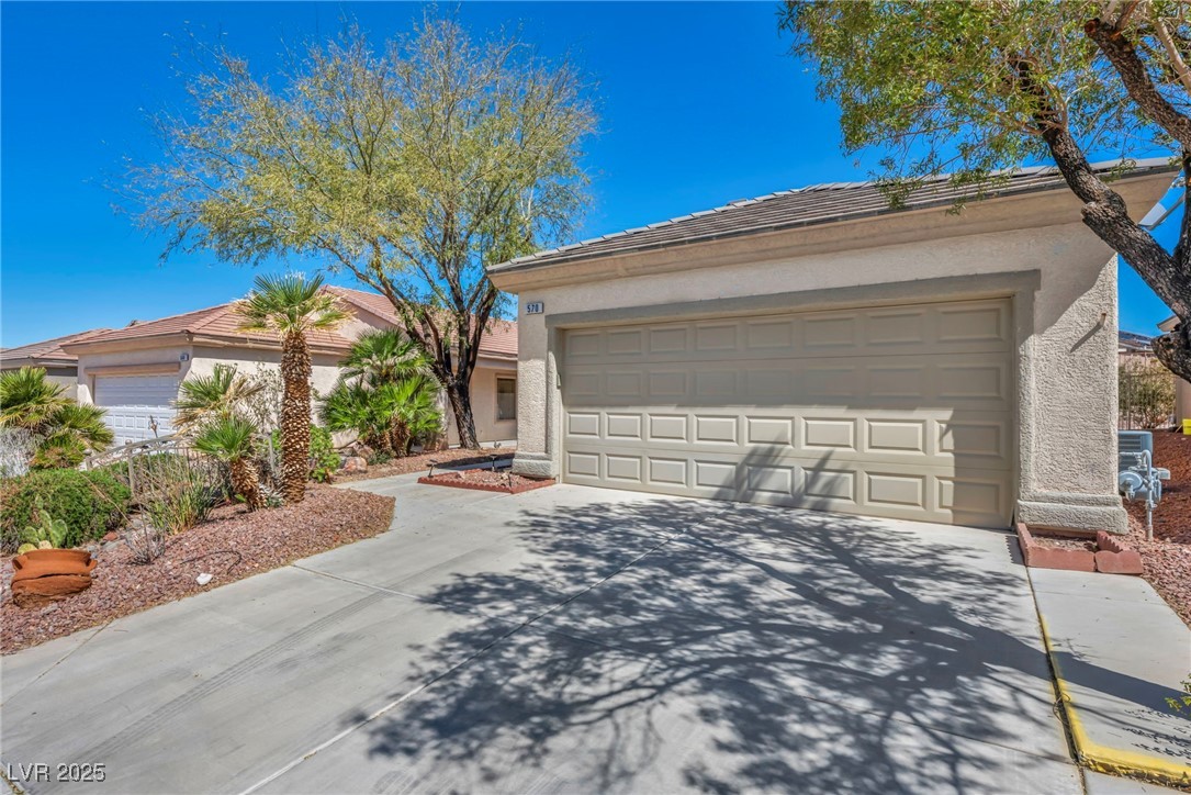 570 Cypress Gardens Place Property Photo 5