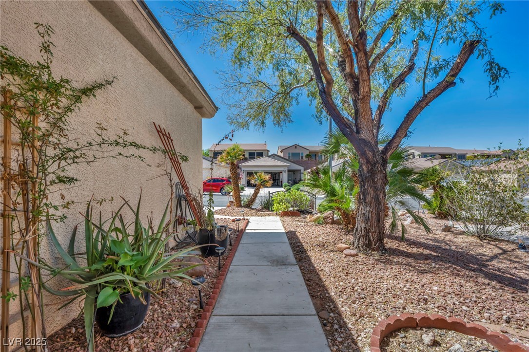 570 Cypress Gardens Place Property Photo 8