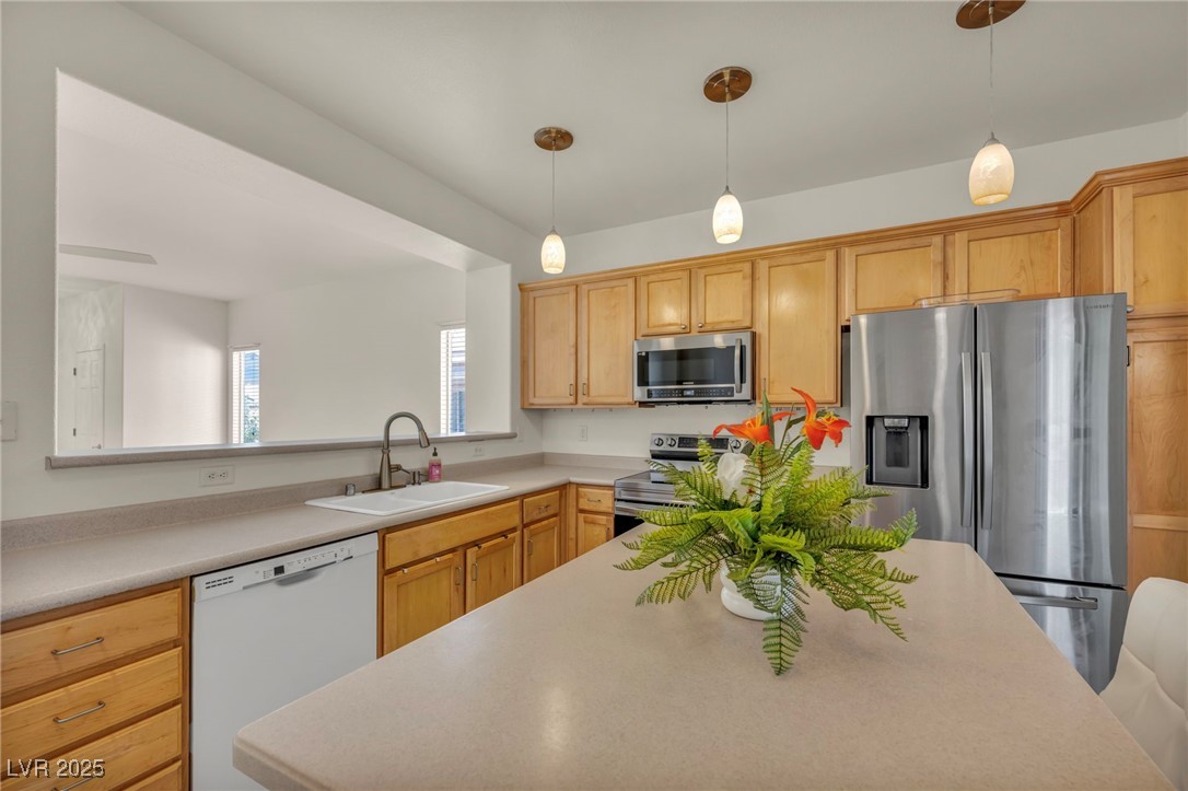 570 Cypress Gardens Place Property Photo 21