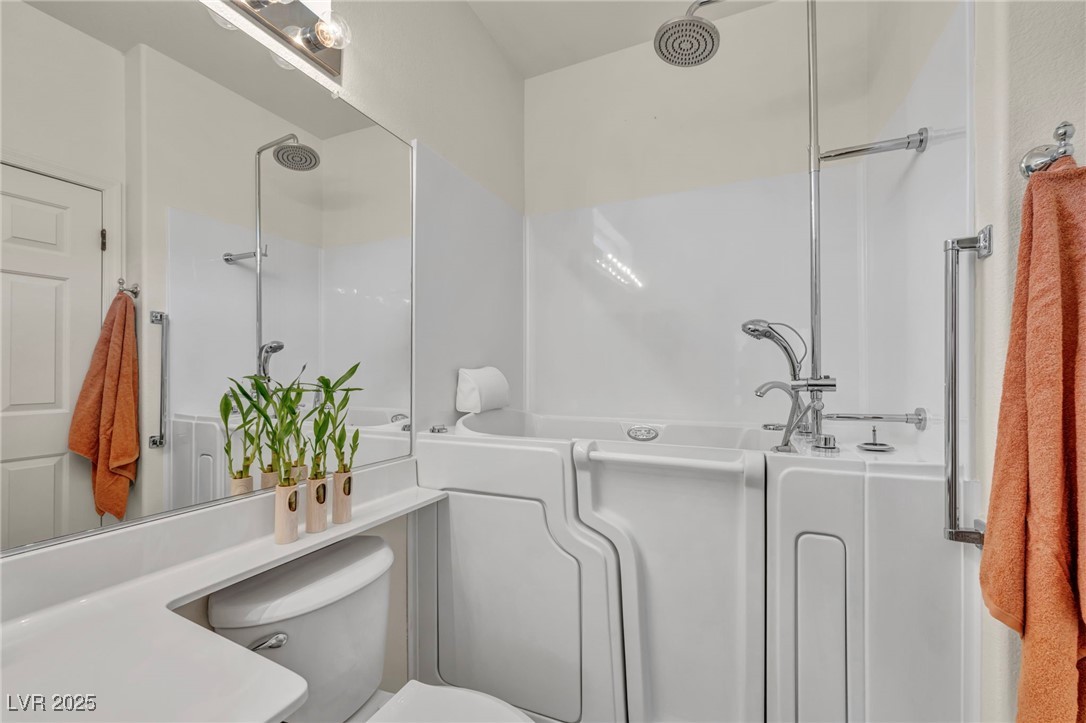 570 Cypress Gardens Place Property Photo 33