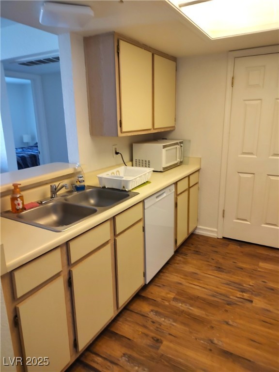 3550 Bay Sands Drive 2016 Property Photo 7