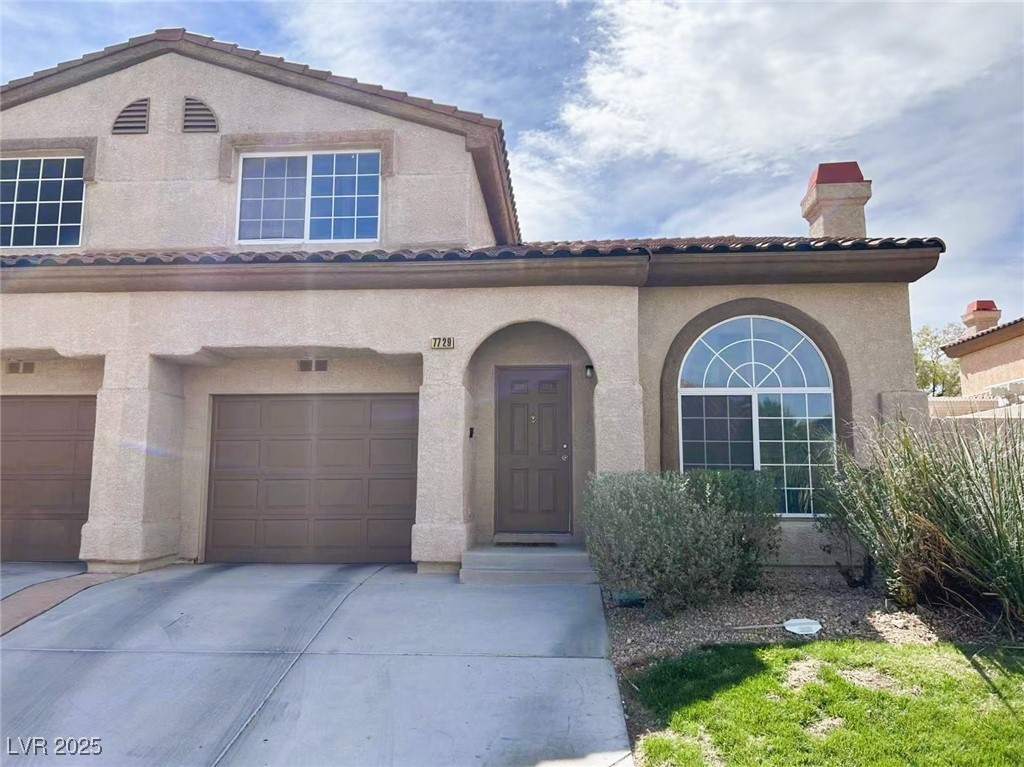 7729 Almeria Avenue Property Photo