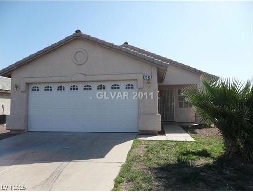 2242 Glastonbury Thorn Street Property Photo