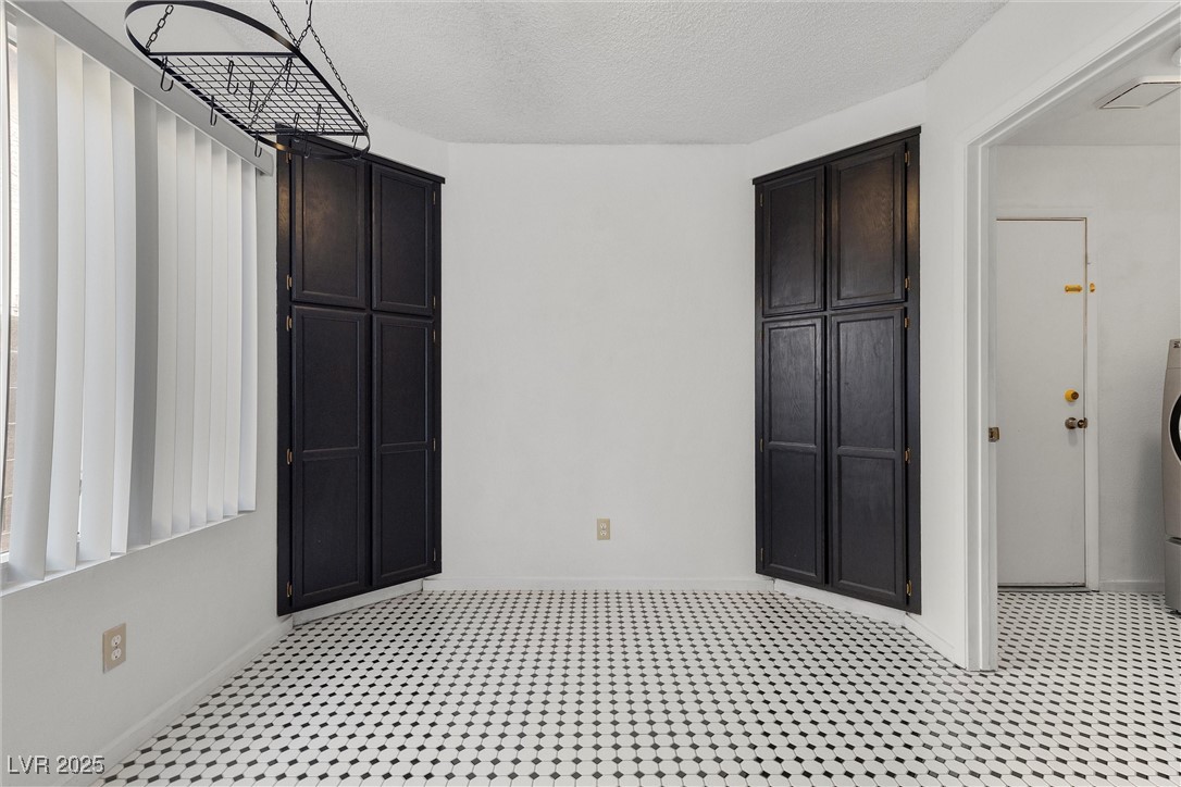 1403 Bareback Court Property Photo 9