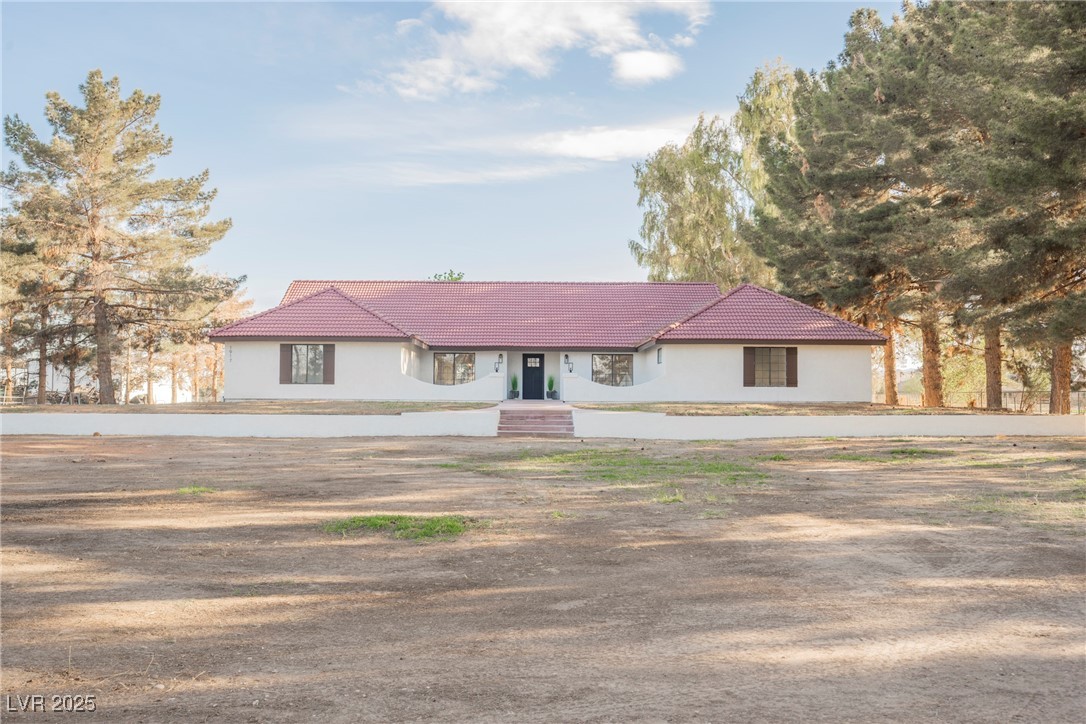 1917 North Moapa Valley Boulevard Property Photo 1
