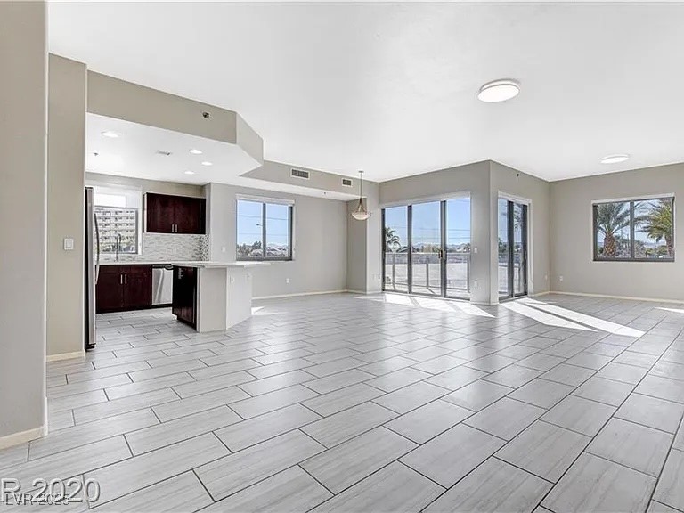 8255 Las Vegas Boulevard 221 Property Photo 1