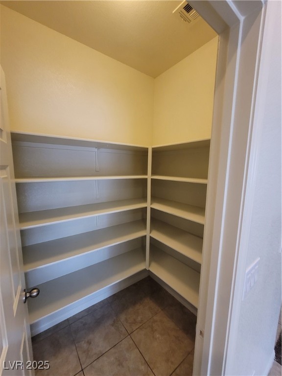 2409 West Gilmore Avenue Property Photo 5